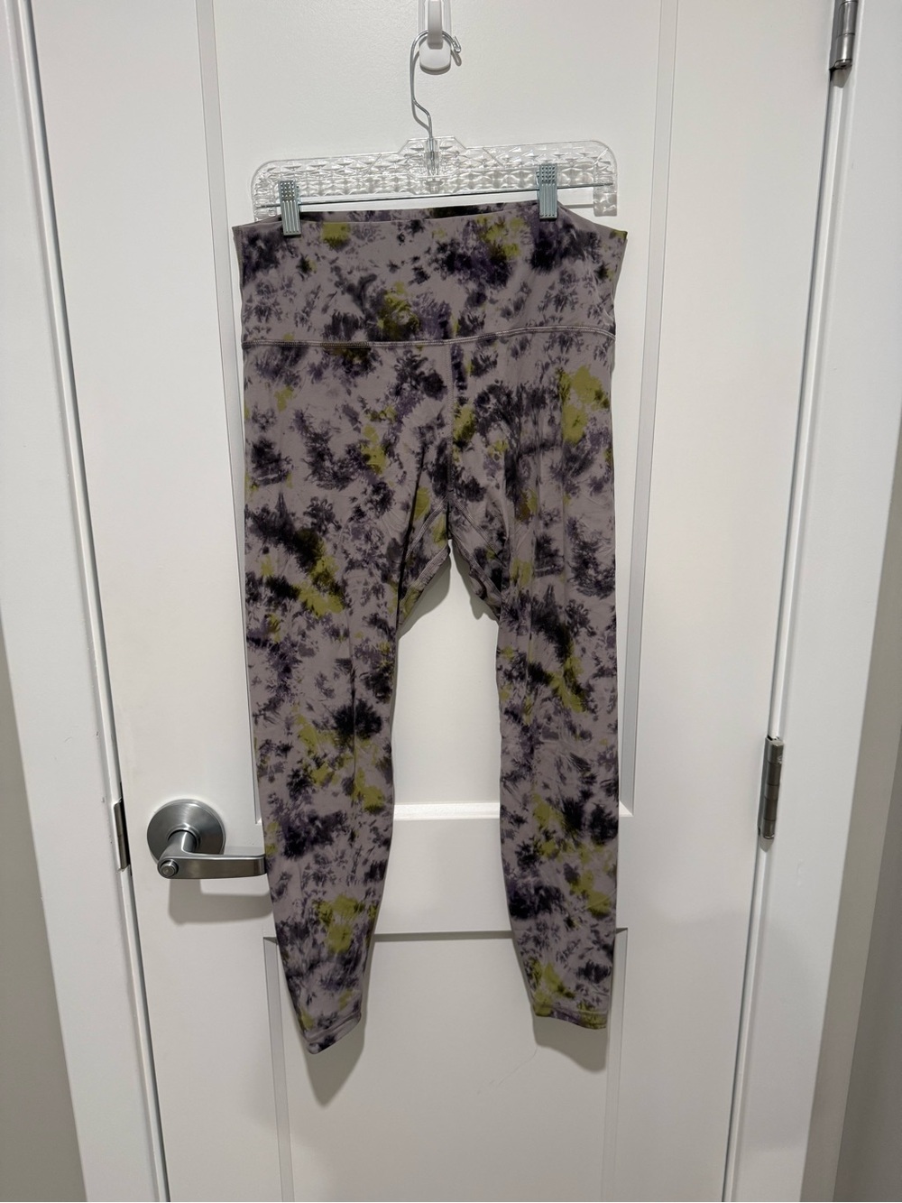 Lululemon Gray Patterned Leggings